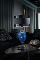 Большая настольная лампа Euroluce Lampadari Euroluce AUDREY LG1 / Blue - Black в интерьере (Италия)