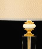 Большая настольная лампа Euroluce Lampadari Euroluce CLOE LG1 / White - Gold: абажур - белая кожа питона