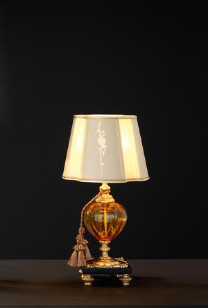Euroluce Lampadari ORFEO LP1 / Amber - настольная лампа производства Италии: фото, описание, характеристики, цена, отзывы