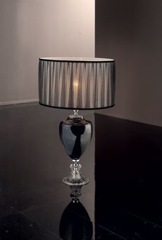 Euroluce Lampadari PLUTON LG1 / Black - настольная лампа производства Италии: фото, описание, характеристики, цена, отзывы