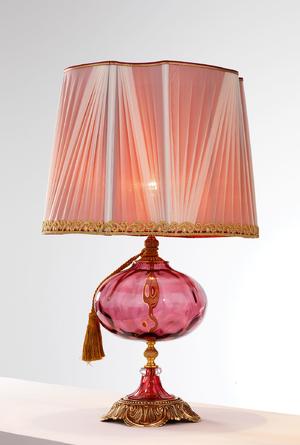 Euroluce Lampadari TESEO LG1 / Rose - настольная лампа производства Италии: фото, описание, характеристики, цена, отзывы